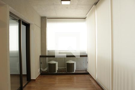 Varanda Sala de apartamento para alugar com 2 quartos, 68m² em Sumarezinho, São Paulo