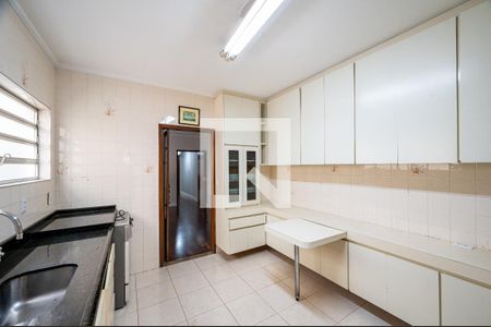 Casa à venda com 199m², 3 quartos e 2 vagasCozinha