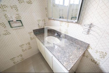 Casa à venda com 199m², 3 quartos e 2 vagasBanheiro da Suíte 2