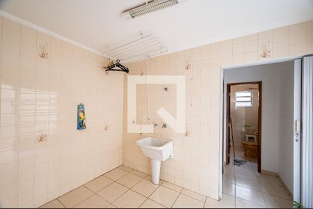 Casa à venda com 199m², 3 quartos e 2 vagasLavanderia