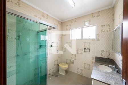 Casa à venda com 199m², 3 quartos e 2 vagasBanheiro da Suíte 2