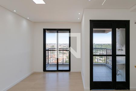Sala/Cozinha de apartamento para alugar com 2 quartos, 40m² em Parque Maria Helena, São Paulo