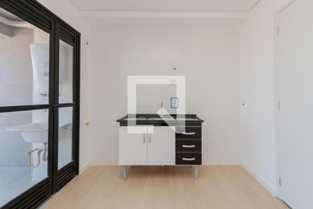 Sala/Cozinha de apartamento para alugar com 2 quartos, 40m² em Parque Maria Helena, São Paulo
