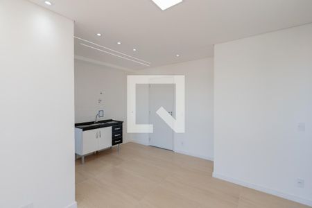 Sala/Cozinha de apartamento para alugar com 2 quartos, 40m² em Parque Maria Helena, São Paulo