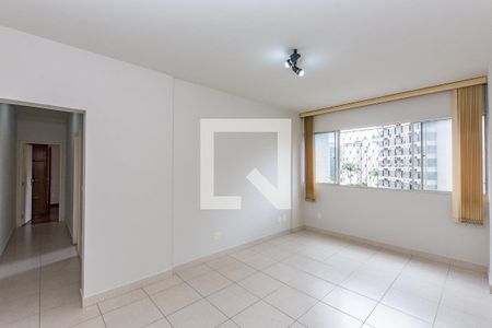 Sala de apartamento à venda com 2 quartos, 75m² em Funcionários, Belo Horizonte