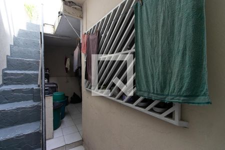 Casa à venda com 78m², 4 quartos e 2 vagasÁrea de Serviço