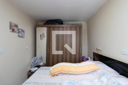 Casa à venda com 78m², 4 quartos e 2 vagasQuarto 3