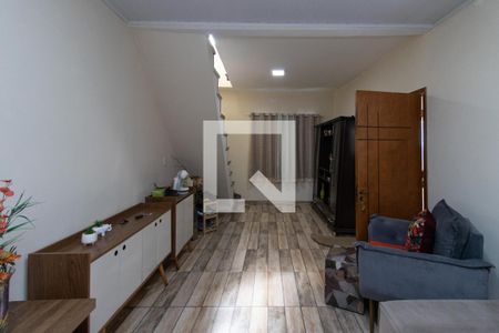 Sala de casa para alugar com 4 quartos, 78m² em Jardim Japao, São Paulo