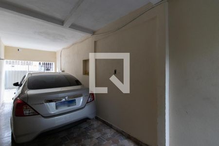 Casa à venda com 78m², 4 quartos e 2 vagasGaragem