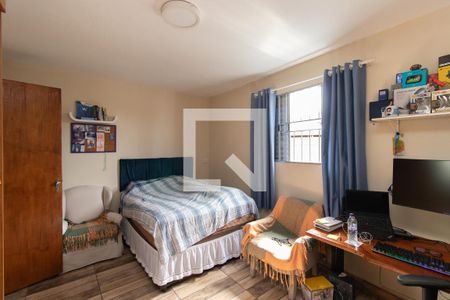 Casa à venda com 78m², 4 quartos e 2 vagasQuarto 4