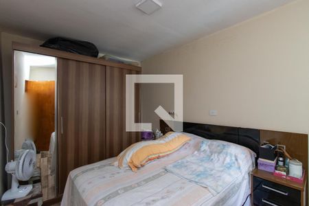 Casa à venda com 78m², 4 quartos e 2 vagasQuarto 3