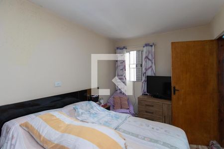 Casa à venda com 78m², 4 quartos e 2 vagasQuarto 3