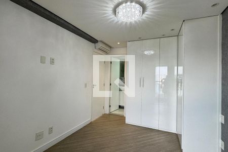 Suíte 1 de apartamento à venda com 2 quartos, 74m² em Jardim Tupanci, Barueri