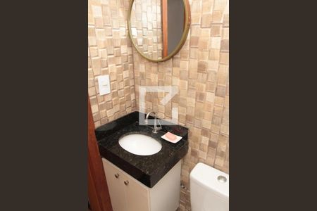 Casa à venda com 117m², 3 quartos e 3 vagasLavabo