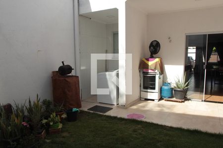Casa à venda com 117m², 3 quartos e 3 vagasÁrea Externa