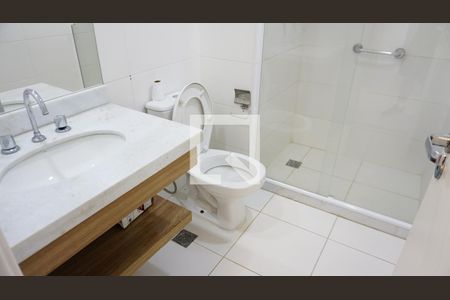 Apartamento à venda com 67m², 2 quartos e 1 vagaBanheiro Suite