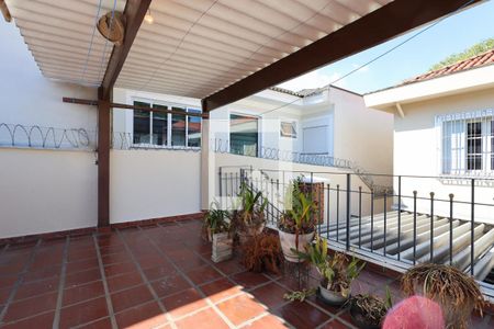 Casa à venda com 129m², 2 quartos e 1 vagaTerraço