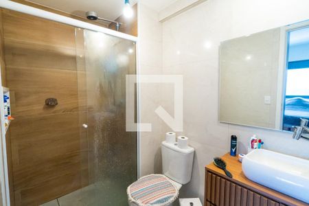 Banheiro da Suíte de apartamento para alugar com 2 quartos, 61m² em Vila Guarani, São Paulo
