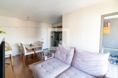Sala de apartamento para alugar com 2 quartos, 61m² em Vila Guarani, São Paulo