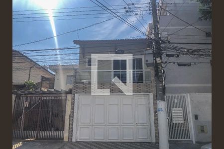 Casa à venda com 100m², 3 quartos e 2 vagasFachada