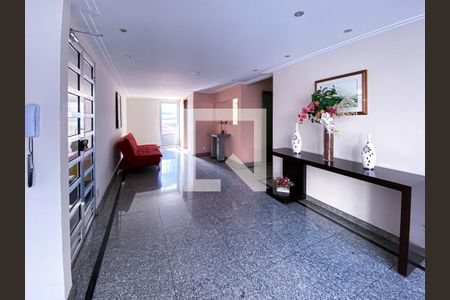 Corredor  de apartamento para alugar com 2 quartos, 68m² em Butantã, São Paulo
