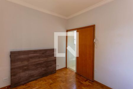 Quarto 2 de apartamento para alugar com 2 quartos, 70m² em Padre Eustáquio, Belo Horizonte