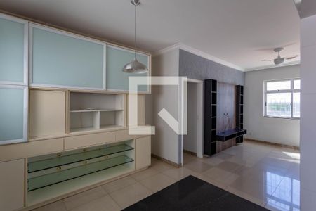 Sala de apartamento para alugar com 2 quartos, 70m² em Padre Eustáquio, Belo Horizonte