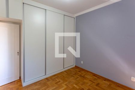 Quarto 1 de apartamento para alugar com 2 quartos, 70m² em Padre Eustáquio, Belo Horizonte