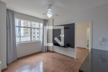 Sala de apartamento para alugar com 1 quarto, 50m² em Lourdes, Belo Horizonte