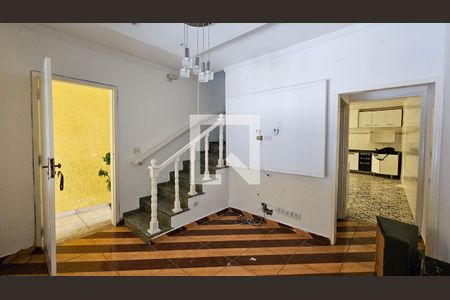 Sala de casa para alugar com 3 quartos, 300m² em Vila Marari, São Paulo