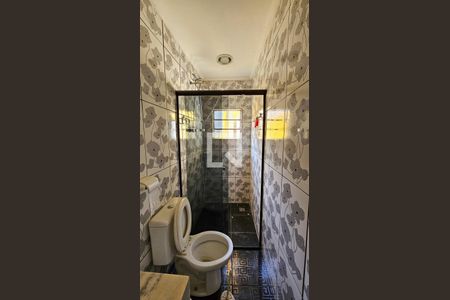 Banheiro Quarto de casa para alugar com 3 quartos, 300m² em Vila Marari, São Paulo