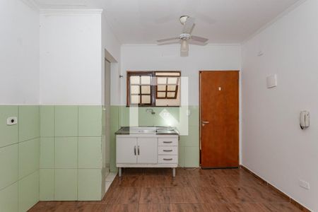 Sala/Cozinha de apartamento para alugar com 2 quartos, 38m² em Vila Nair, São Paulo