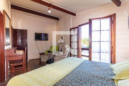 Casa à venda com 390m², 4 quartos e 4 vagas Casa à venda com 390m², 4 quartos e 4 vagasQuarto