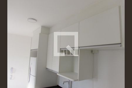 Apartamento à venda com 40m², 2 quartos e 1 vagaCozinha - Armários