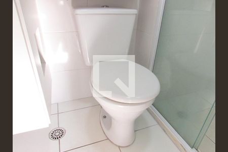 Banheiro de apartamento à venda com 2 quartos, 40m² em Parque Esmeralda, São Paulo