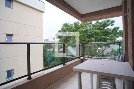 Varanda  de apartamento para alugar com 2 quartos, 77m² em Jurerê, Florianópolis