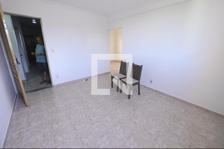 Sala de apartamento para alugar com 3 quartos, 85m² em Jardim das Esmeraldas, Goiânia