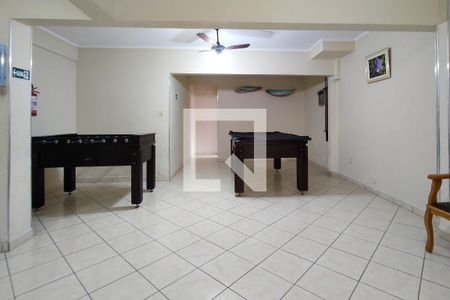 Apartamento para alugar com 48m², 1 quarto e 2 vagas Apartamento para alugar com 48m², 1 quarto e 2 vagasÁrea comum -Salão de jogos