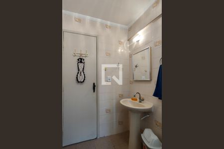 Apartamento para alugar com 48m², 1 quarto e 2 vagas Apartamento para alugar com 48m², 1 quarto e 2 vagasBanheiro