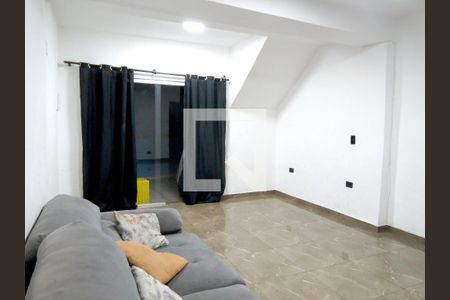 Sala de casa para alugar com 3 quartos, 98m² em Vila Pereira Cerca, São Paulo