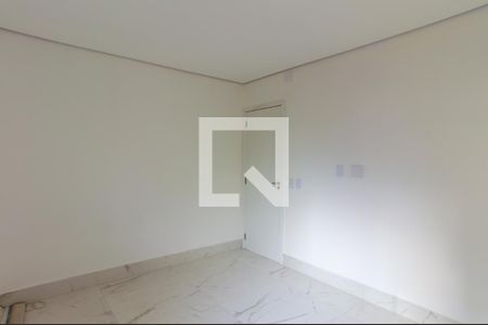 Quarto 1 de apartamento à venda com 2 quartos, 51m² em Jardim Tupanci, Barueri