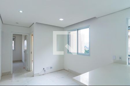Sala de apartamento à venda com 2 quartos, 51m² em Jardim Tupanci, Barueri