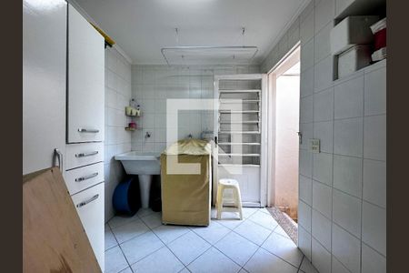 Casa para alugar com 110m², 2 quartos e 1 vagaÁrea de Serviço