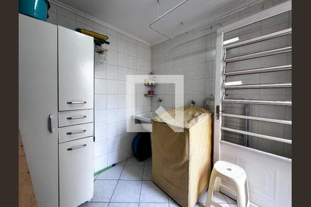 Casa para alugar com 110m², 2 quartos e 1 vagaÁrea de Serviço