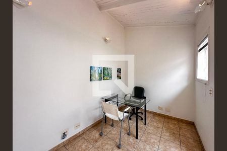 Casa para alugar com 110m², 2 quartos e 1 vagaSaleta Fundos