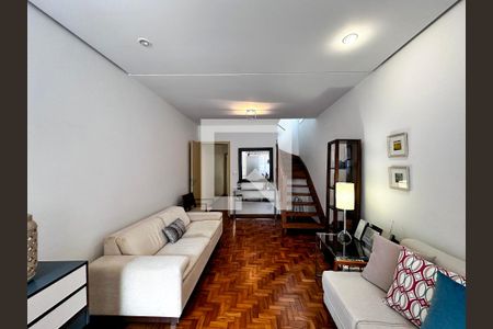 Sala de casa para alugar com 2 quartos, 110m² em Granja Julieta, São Paulo