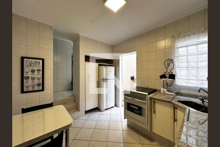 Casa para alugar com 110m², 2 quartos e 1 vagaCozinha