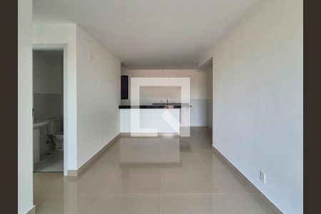 Sala de apartamento para alugar com 3 quartos, 82m² em Recreio dos Bandeirantes, Rio de Janeiro