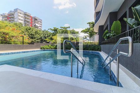 Apartamento para alugar com 82m², 3 quartos e 1 vagaÁrea comum - Piscina