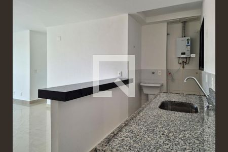 Apartamento para alugar com 82m², 3 quartos e 1 vagaÁrea de Serviço
